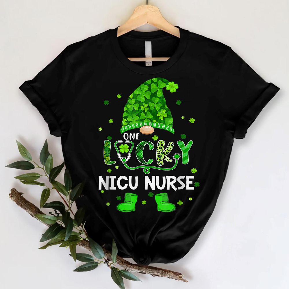Funny Gnome One Lucky Nicu Nurse St Patricks Day Shamrock Shirt Unisex Standard T-Shirt black s